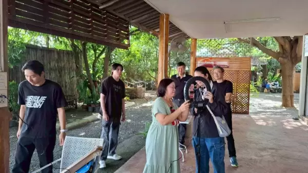 โครงการนวัตกรรมพลาสมา ส.พหุศาสตร์ มช. หนุนวิสาหกิจชุมชนผ้าฝ้ายจอมทอง ยกระดับผลิตภัณฑ์ด้วยเทคโนโลยีและตลาดออนไลน์