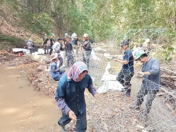 ⭐ นักวิจัย ส.พหุศาสตร์ มช. ลงพื้นที่ลี้ ผสานพลังชุมชนสร้างฝายต้นน้ำ พัฒนาต้นแบบจัดการน้ำลดความเสี่ยงไฟป่า